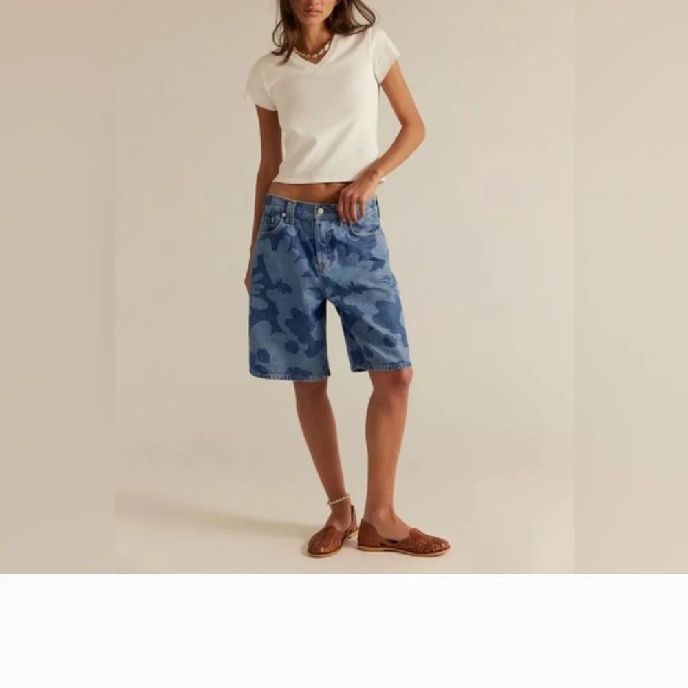 Free People We The Free Montana Shorts SZ. 29 Boho Bermuda Boyfriend - Picture 4 of 8